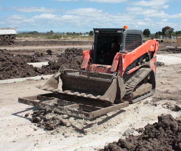 Skid steer bob cat